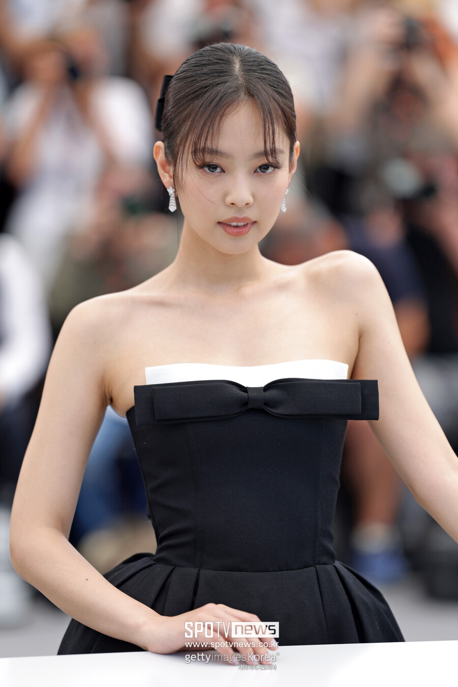 ▲ Jenny attending the photo call for 'The Idol' at the Cannes Film Festival. ⓒGetty Images